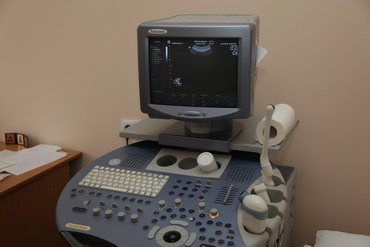 Аппарат УЗИ и 3Д УЗИ (3D УЗИ) для исследований плода при беременности, диагностики органов брюшной полости.